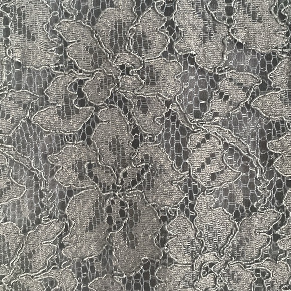 Plum lace Diana von Furstenberg dress - Picture 4 of 11